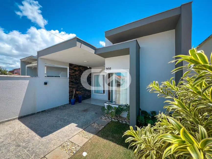 Foto 3 de Casa com 2 quartos à venda, 150m2 em Balneario Barra Do Sul - SC