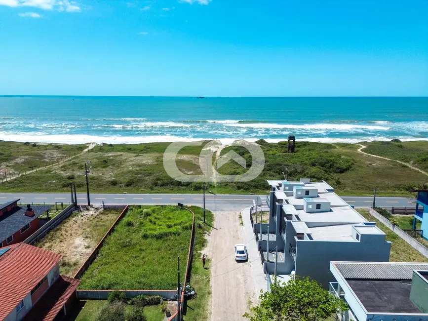 Foto 2 de Casa com 3 quartos à venda, 87m2 em Balneario Barra Do Sul - SC
