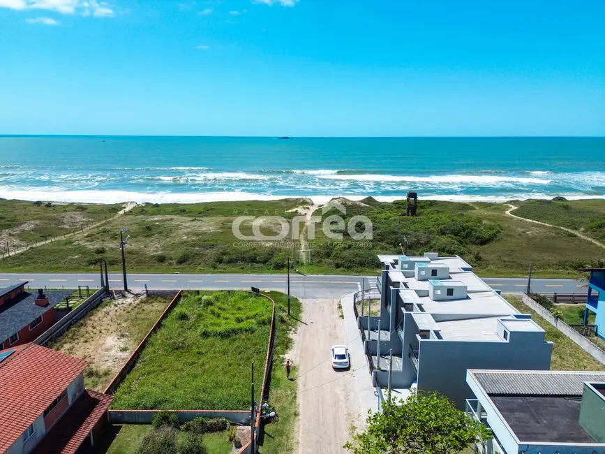Foto 2 de Casa com 3 quartos à venda, 87m2 em Balneario Barra Do Sul - SC