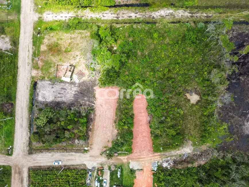 Foto 9 de Casa à venda, 396m2 em Balneario Barra Do Sul - SC