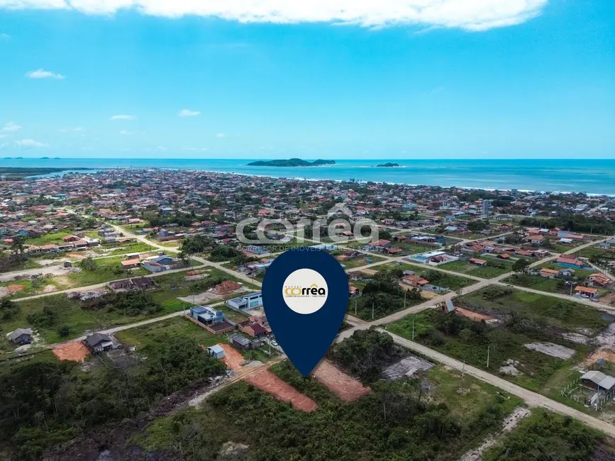 Foto 2 de Casa à venda, 396m2 em Balneario Barra Do Sul - SC