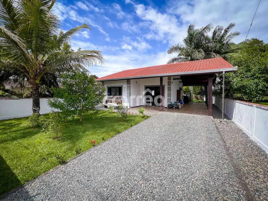 Foto 2 de Casa com 2 quartos à venda, 600m2 em Balneario Barra Do Sul - SC