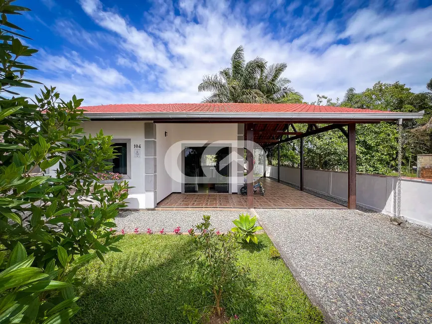 Foto 1 de Casa com 2 quartos à venda, 600m2 em Balneario Barra Do Sul - SC