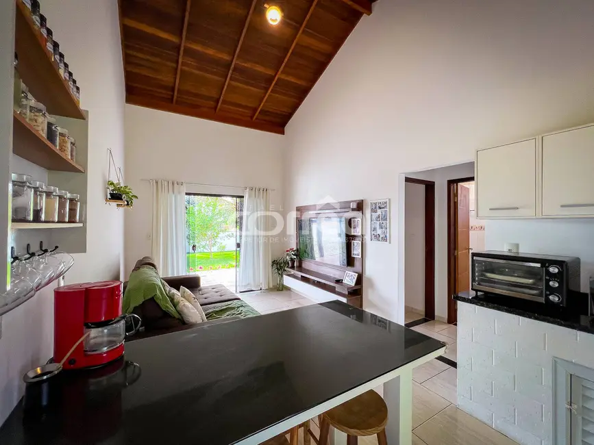 Foto 8 de Casa com 2 quartos à venda, 600m2 em Balneario Barra Do Sul - SC