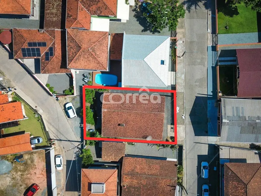 Foto 4 de Casa com 3 quartos à venda, 354m2 em Centro, Balneario Barra Do Sul - SC