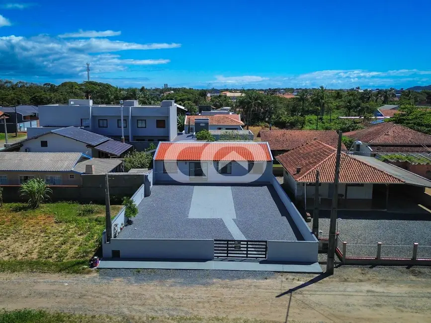 Foto 3 de Casa com 2 quartos à venda, 325m2 em Balneario Barra Do Sul - SC