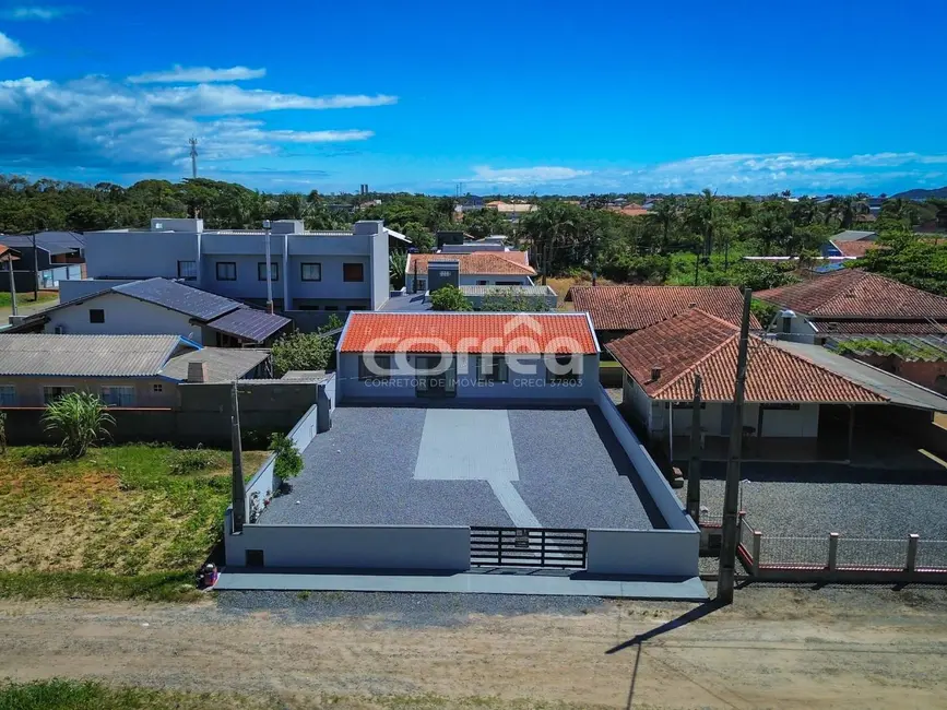 Foto 3 de Casa com 2 quartos à venda, 325m2 em Balneario Barra Do Sul - SC