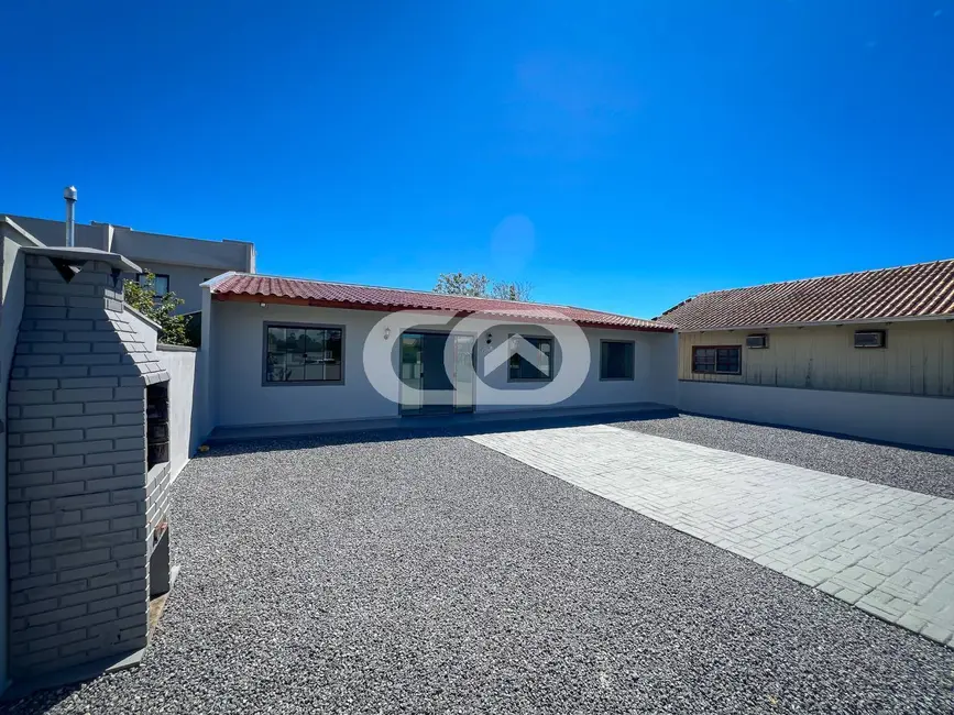 Foto 2 de Casa com 2 quartos à venda, 325m2 em Balneario Barra Do Sul - SC