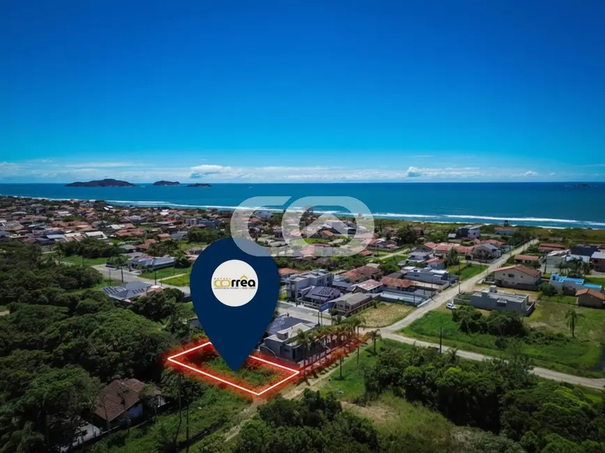 Foto 1 de Terreno / Lote à venda, 325m2 em Balneario Barra Do Sul - SC