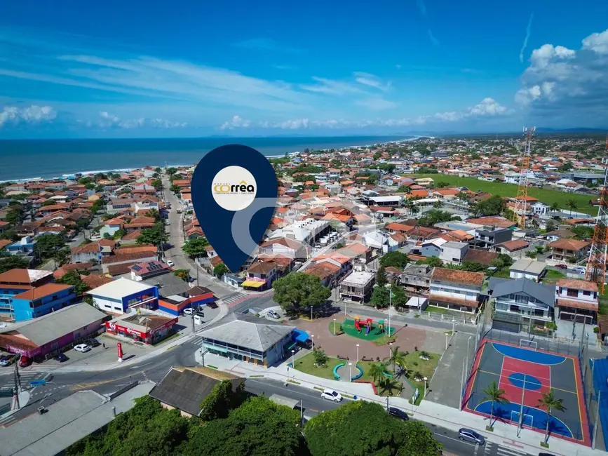 Foto 3 de Sobrado com 3 quartos à venda, 262m2 em Centro, Balneario Barra Do Sul - SC