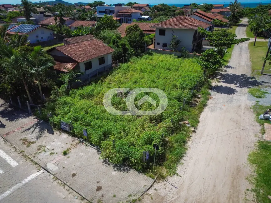 Foto 5 de Terreno / Lote à venda, 450m2 em Balneario Barra Do Sul - SC