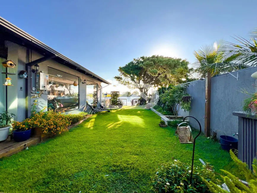 Foto 9 de Casa com 3 quartos à venda, 430m2 em Centro, Balneario Barra Do Sul - SC