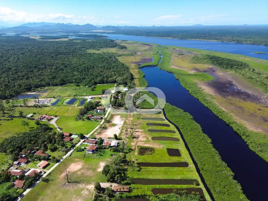 Foto 9 de Terreno / Lote à venda, 4600m2 em Balneario Barra Do Sul - SC