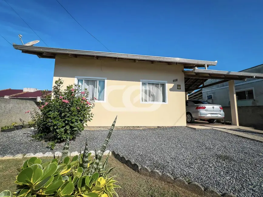 Foto 4 de Casa com 2 quartos à venda, 300m2 em Balneario Barra Do Sul - SC