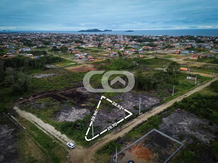 Foto 3 de Terreno / Lote à venda, 544m2 em Balneario Barra Do Sul - SC