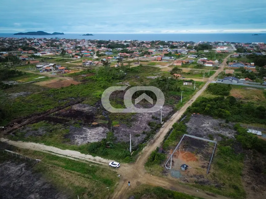 Foto 5 de Terreno / Lote à venda, 544m2 em Balneario Barra Do Sul - SC