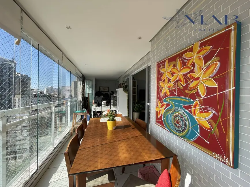 Apartamento com 4 quartos à venda, 131m2 em Marapé, Santos - SP - imagem 2 Foto 2 de Apartamento com 4 quartos à venda, 131m2 em Marapé, Santos - SP