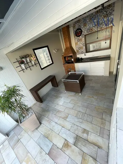 Apartamento com 3 quartos à venda, 190m2 em Embaré, Santos - SP - imagem 2 Foto 2 de Apartamento com 3 quartos à venda, 190m2 em Embaré, Santos - SP