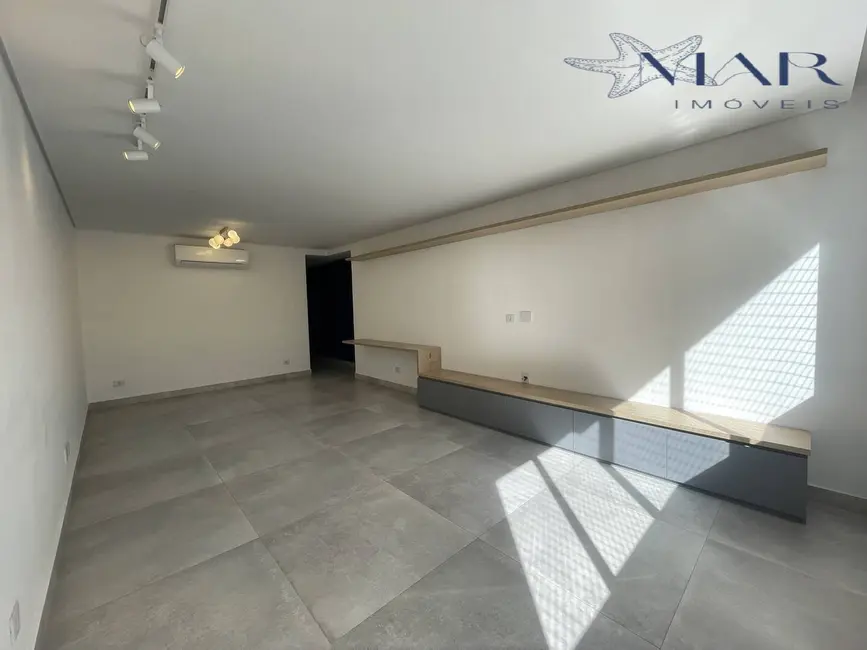 Apartamento com 3 quartos à venda e para alugar, 127m2 em Gonzaga, Santos - SP - imagem 6 Foto 6 de Apartamento com 3 quartos à venda e para alugar, 127m2 em Gonzaga, Santos - SP