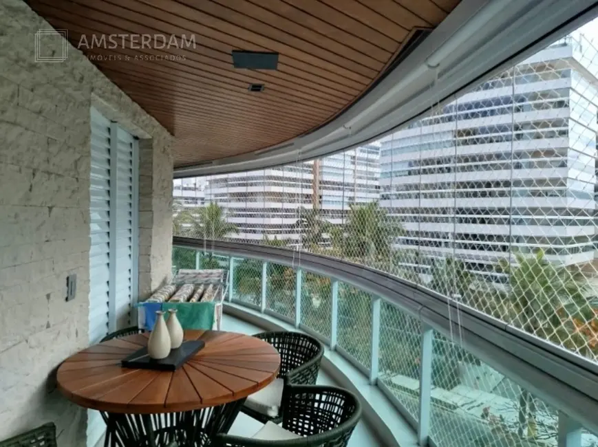 Foto 1 de Apartamento com 4 quartos à venda, 137m2 em Bertioga - SP