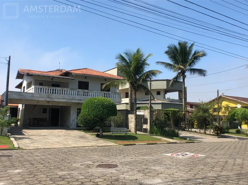 Foto 2 de Casa de Condomínio com 8 quartos à venda, 349m2 em Bertioga - SP