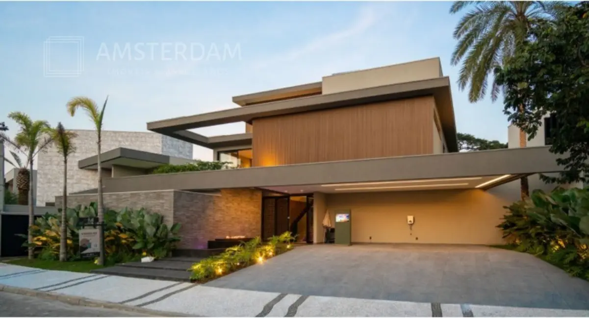 Foto 1 de Casa de Condomínio com 7 quartos à venda, 670m2 em Bertioga - SP