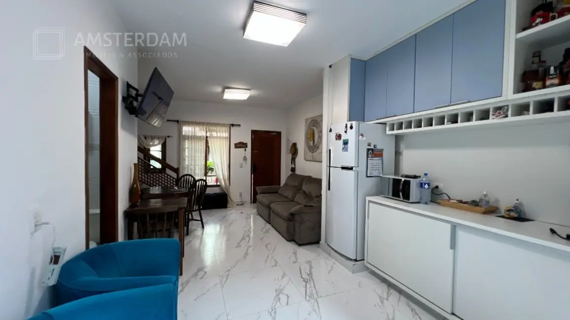 Foto 1 de Casa de Condomínio com 2 quartos à venda, 90m2 em Bertioga - SP