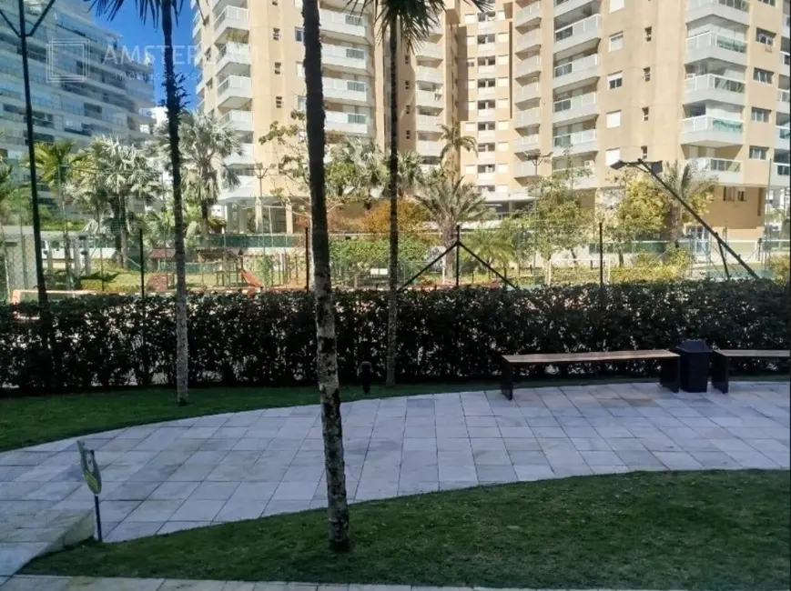 Foto 1 de Apartamento com 4 quartos à venda, 114m2 em Bertioga - SP