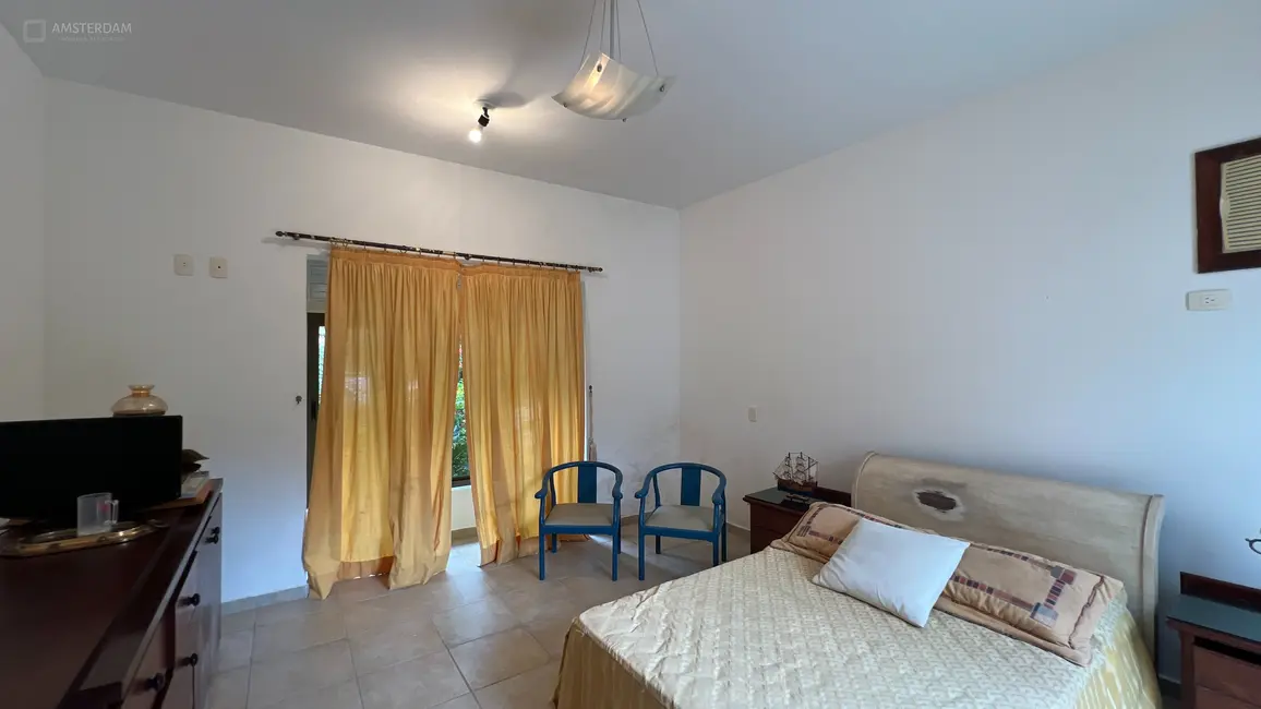 Foto 3 de Casa de Condomínio com 3 quartos à venda, 300m2 em Bertioga - SP