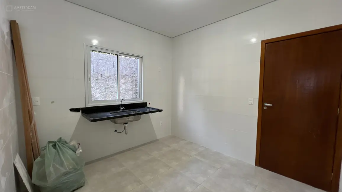 Casa com 2 quartos à venda, 90m2 em Bertioga - SP - imagem 5 Foto 5 de Casa com 2 quartos à venda, 90m2 em Bertioga - SP