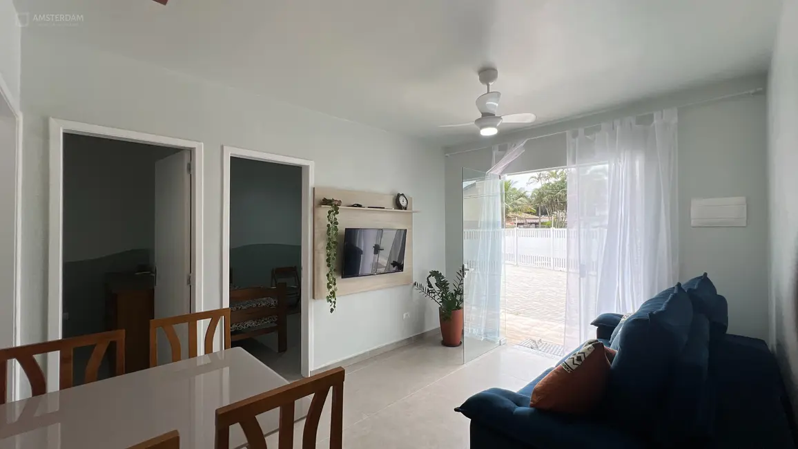 Foto 3 de Casa de Condomínio com 2 quartos à venda, 60m2 em Centro, Bertioga - SP