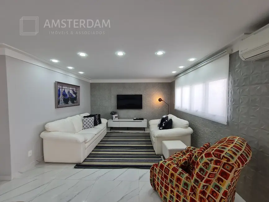 Foto 5 de Apartamento com 5 quartos à venda, 215m2 em Bertioga - SP