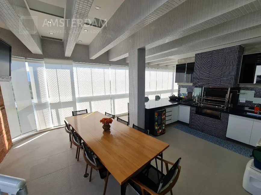 Foto 8 de Apartamento com 5 quartos à venda, 215m2 em Bertioga - SP