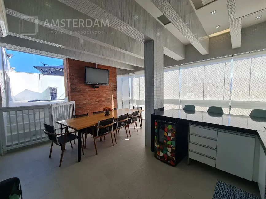 Foto 9 de Apartamento com 5 quartos à venda, 215m2 em Bertioga - SP