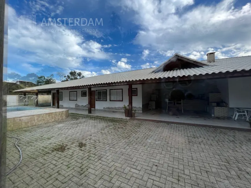 Foto 1 de Casa de Condomínio com 3 quartos à venda, 350m2 em Bertioga - SP