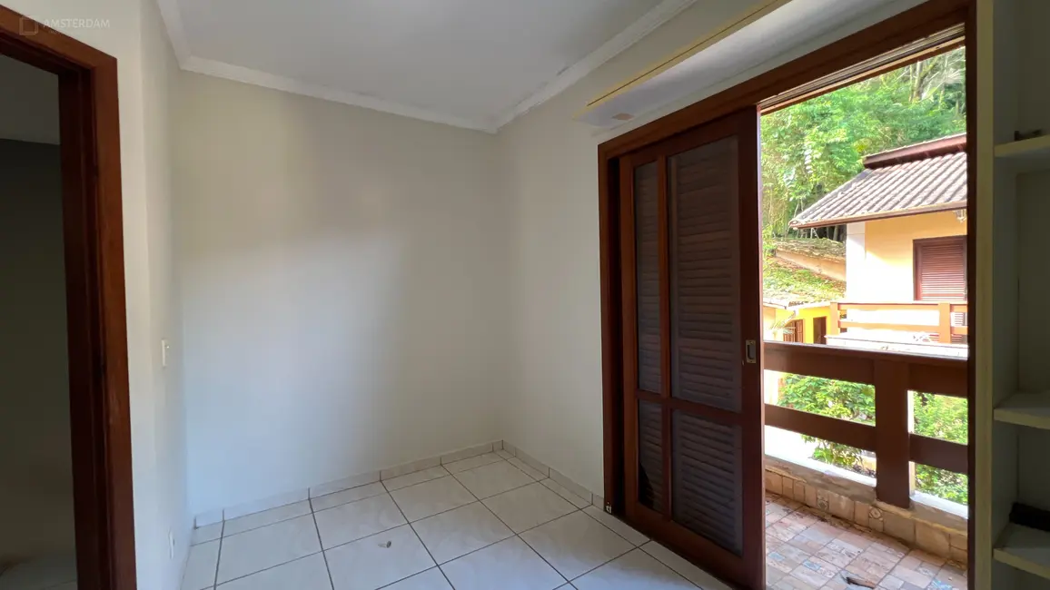 Foto 4 de Casa de Condomínio com 2 quartos para alugar, 79m2 em Centro, Bertioga - SP