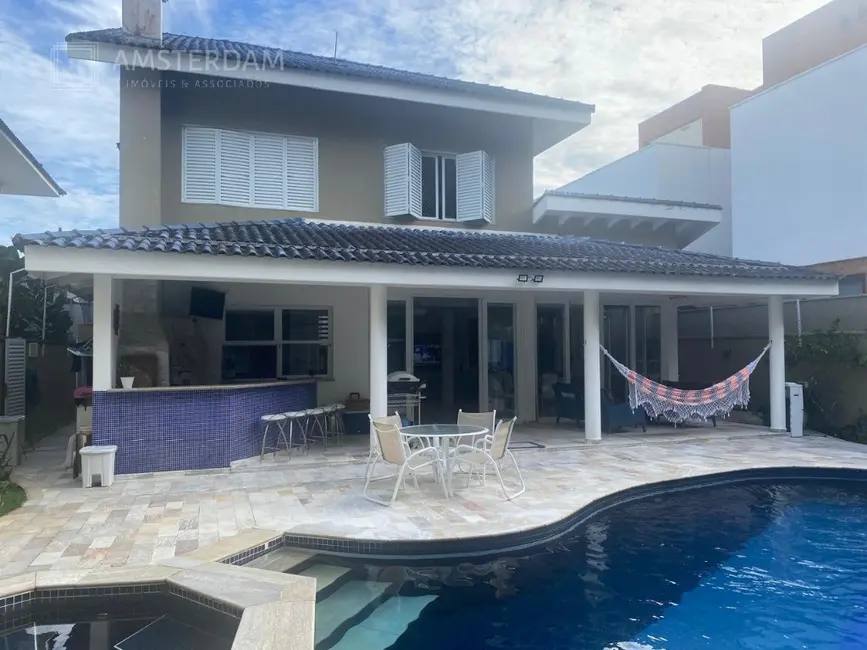 Foto 1 de Casa de Condomínio com 5 quartos à venda, 500m2 em Bertioga - SP