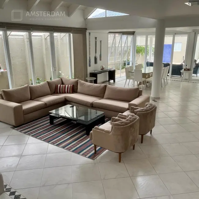 Casa de Condomínio com 5 quartos à venda, 500m2 em Bertioga - SP - imagem 8 Foto 8 de Casa de Condomínio com 5 quartos à venda, 500m2 em Bertioga - SP