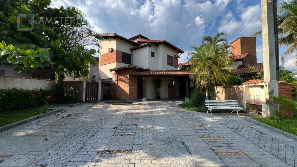 Casa de Condomínio com 5 quartos à venda, 298m2 em Bertioga - SP - imagem 3 Foto 3 de Casa de Condomínio com 5 quartos à venda, 298m2 em Bertioga - SP