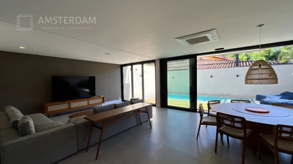 Foto 5 de Casa de Condomínio com 4 quartos à venda, 220m2 em Sao Sebastiao - SP