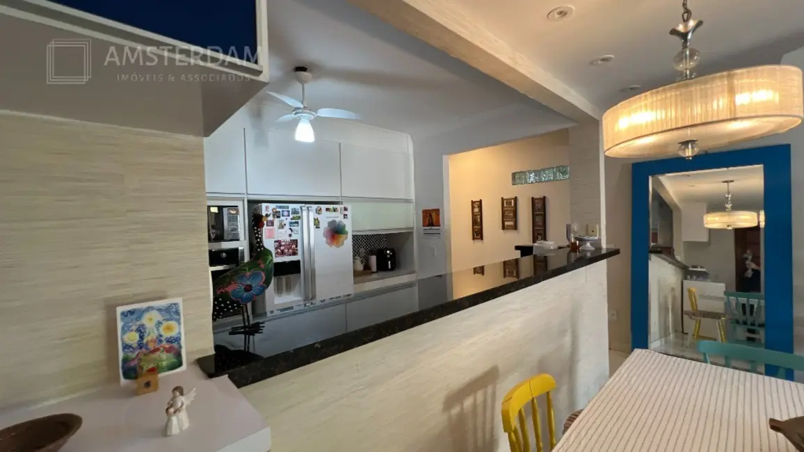 Foto 6 de Casa de Condomínio com 4 quartos à venda, 187m2 em Bertioga - SP