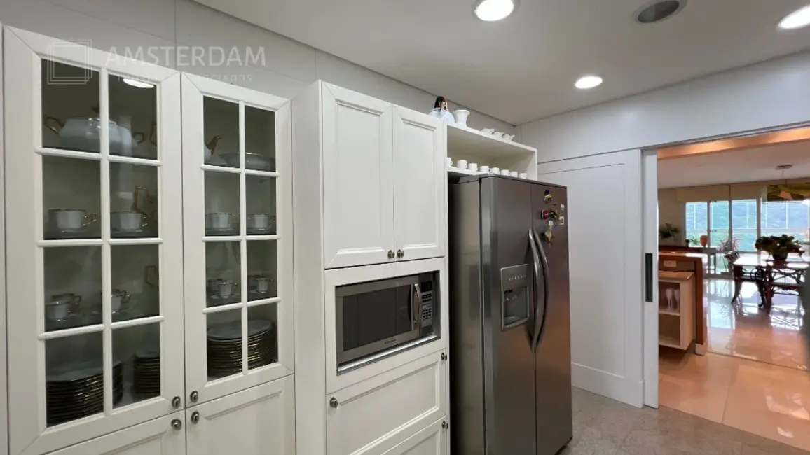 Foto 3 de Apartamento com 4 quartos à venda, 289m2 em Bertioga - SP