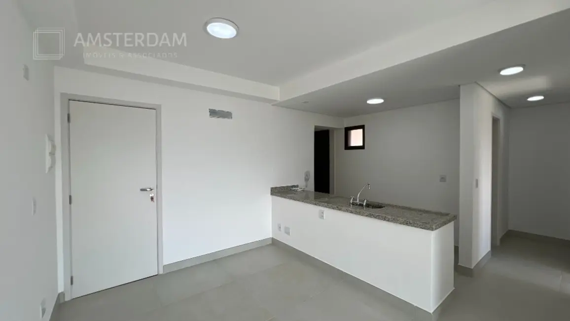 Foto 3 de Apartamento com 2 quartos à venda, 60m2 em Bertioga - SP