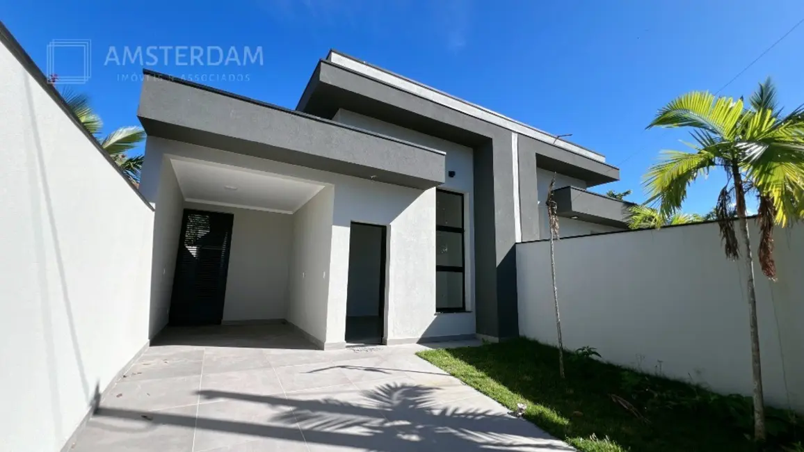 Foto 1 de Casa com 3 quartos à venda, 120m2 em Bertioga - SP