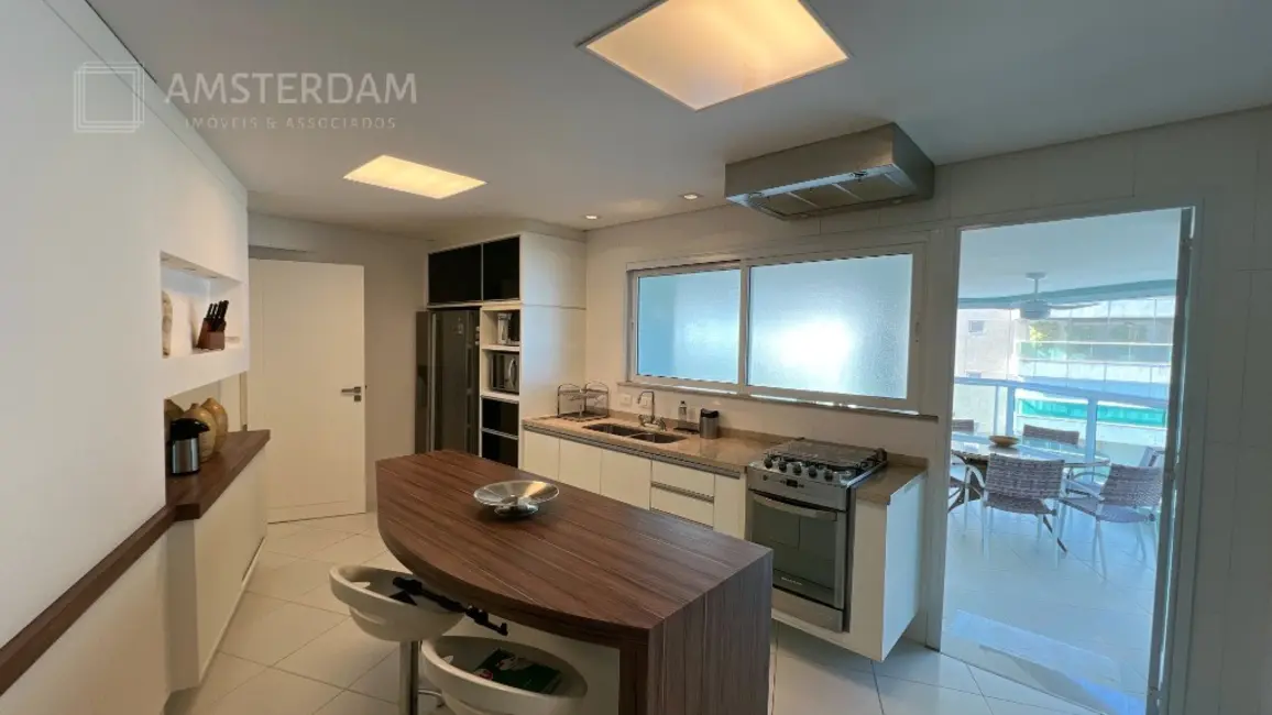 Foto 2 de Apartamento com 4 quartos à venda, 255m2 em Bertioga - SP