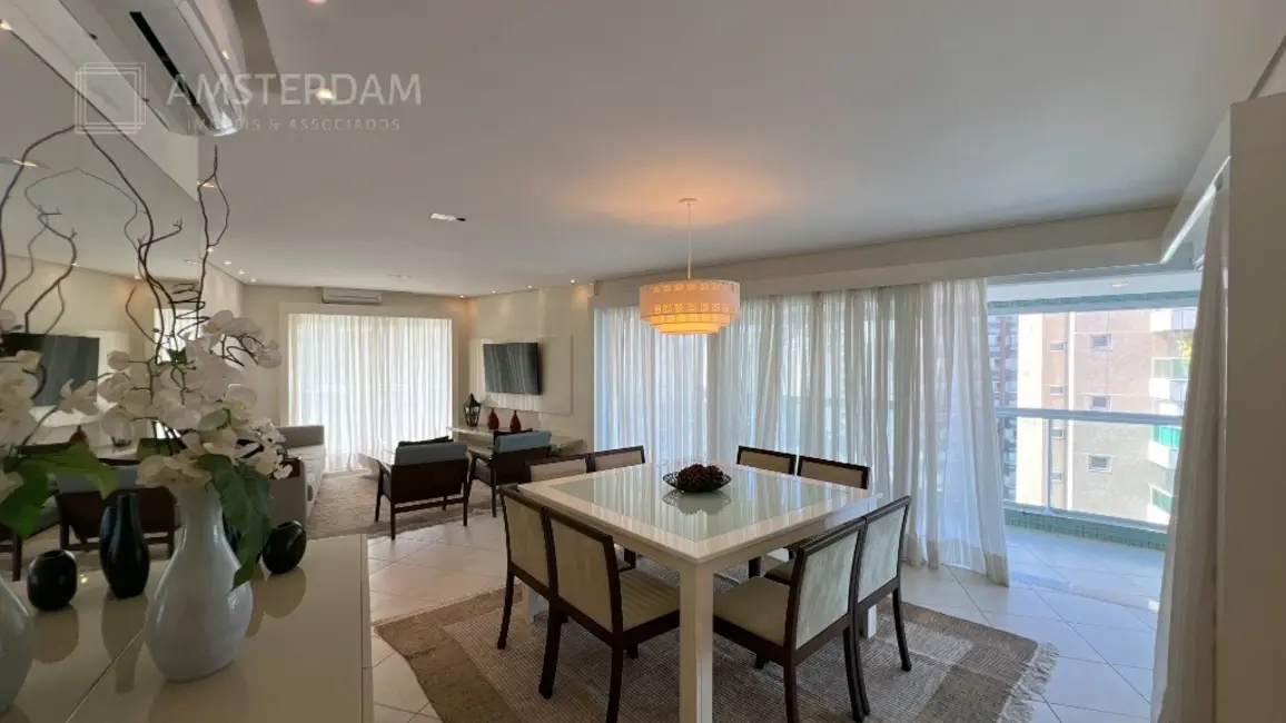 Foto 8 de Apartamento com 4 quartos à venda, 255m2 em Bertioga - SP