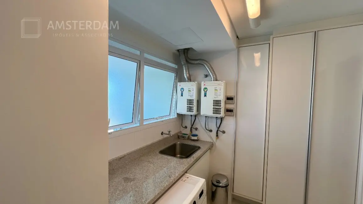 Foto 4 de Apartamento com 4 quartos à venda, 255m2 em Bertioga - SP