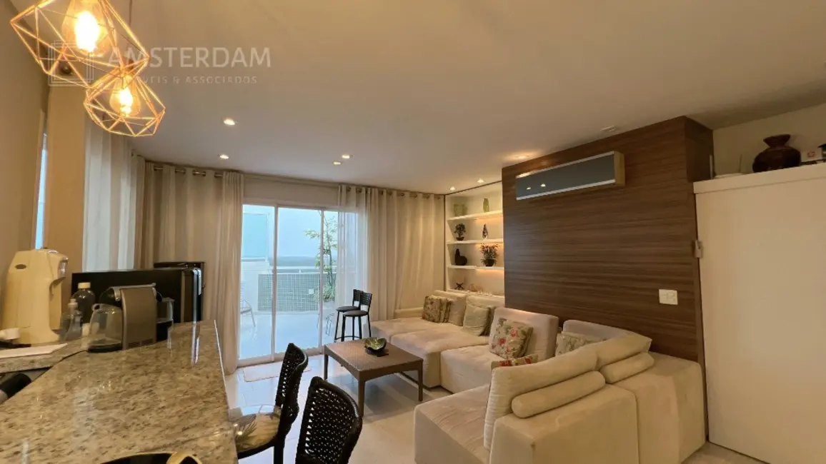 Foto 4 de Apartamento com 4 quartos à venda, 250m2 em Bertioga - SP