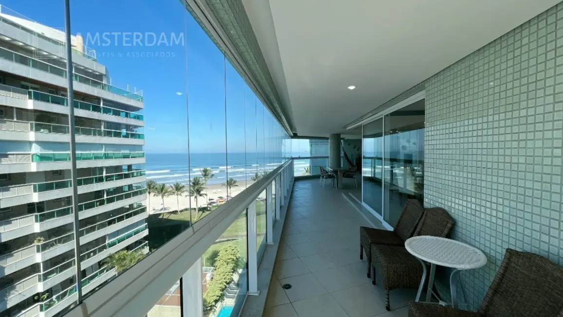 Foto 9 de Apartamento com 4 quartos à venda, 255m2 em Bertioga - SP