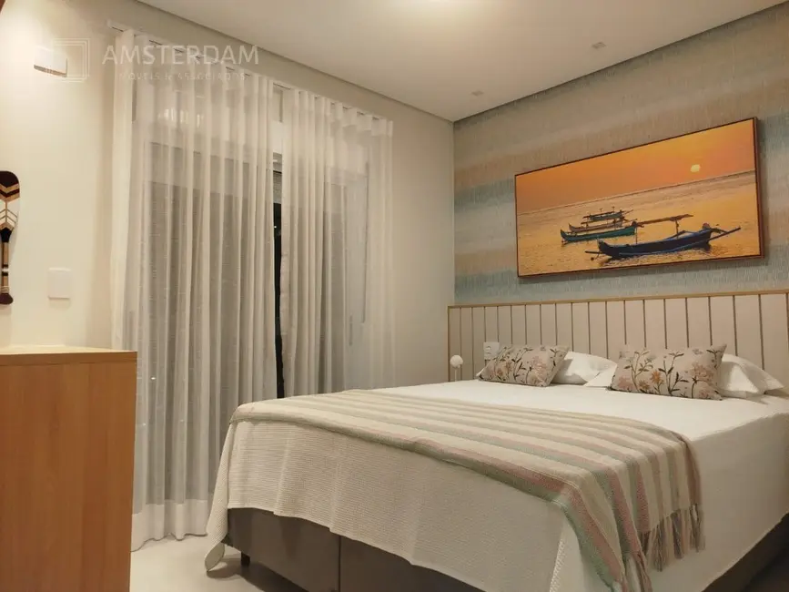 Foto 8 de Apartamento com 3 quartos à venda, 144m2 em Bertioga - SP